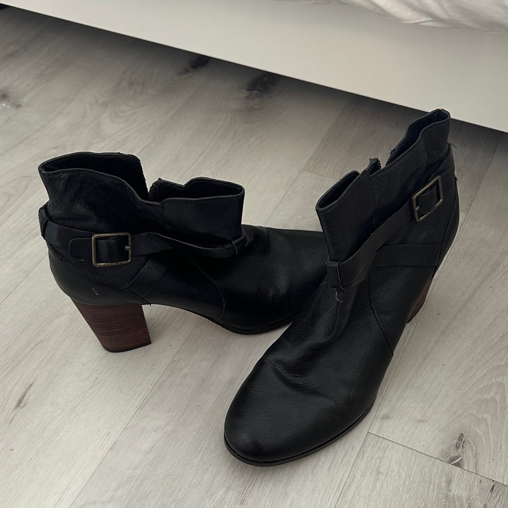 Cole Haan Black Leather Ankle Boots
